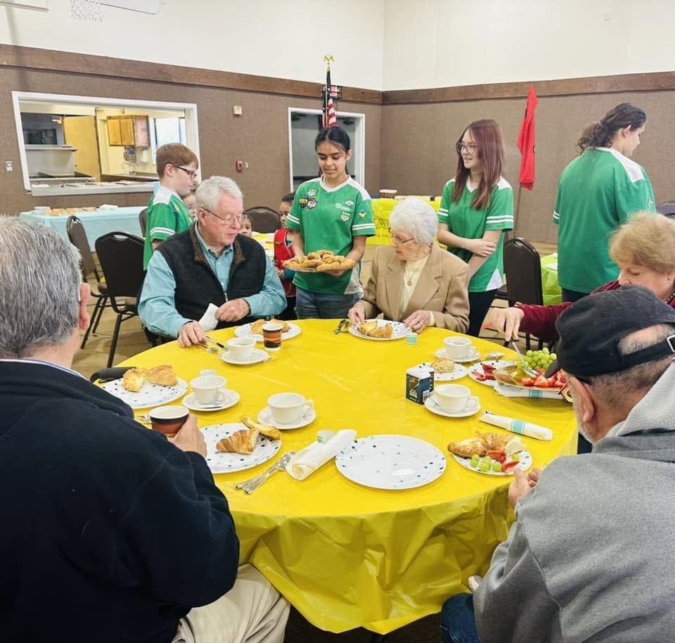 I-55 Senior Ministries shared meal fellowship at FBC Salinas